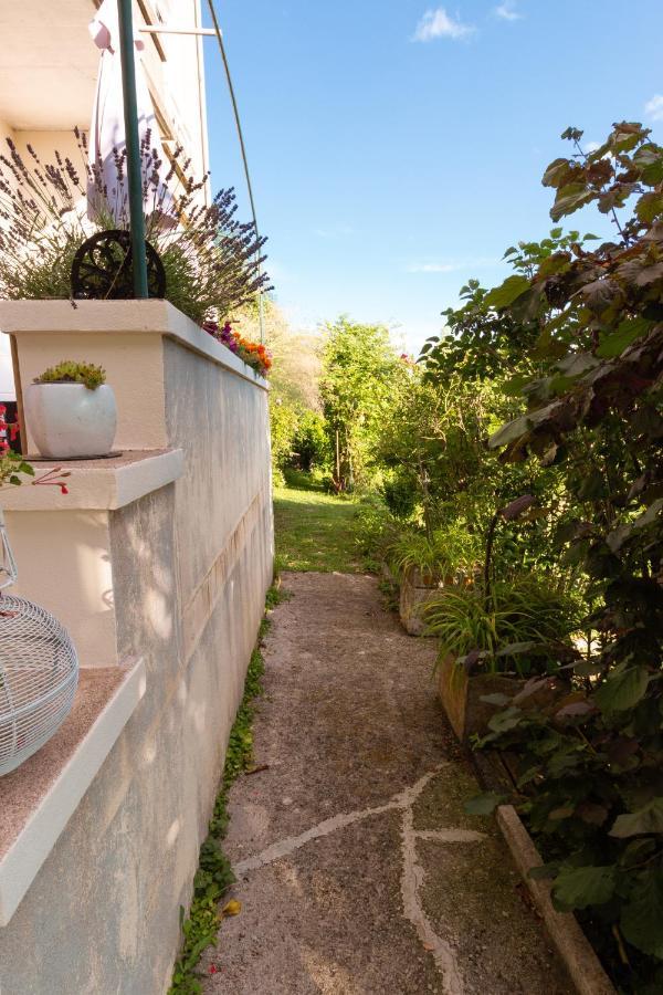 L'appartement à Cardaillac Rodez Extérieur photo